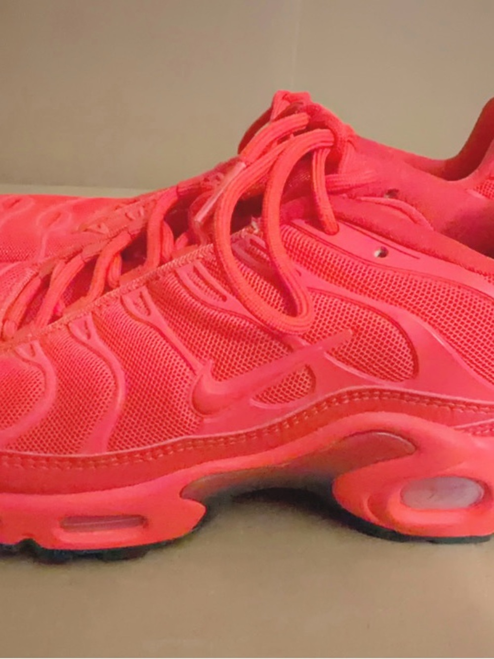 Nike air max Men's Athletic Sneakers - Picture 3 of 7